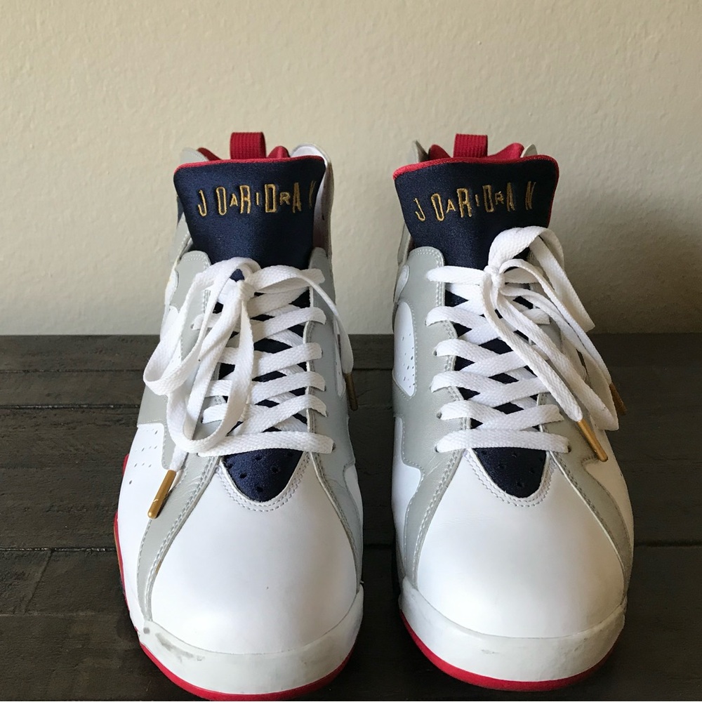 Air Jordan Retro 7